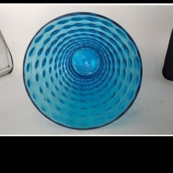 Vintage, large aqua blue coin dot thumbprint vase, by‎ Westmoreland - Picture 4 of 6